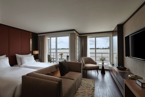 Deluxe Twin Balcony Suite
